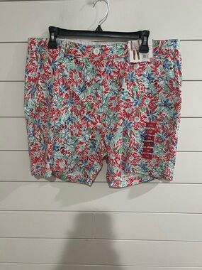 Floral Print Women’s Shorts - Red & Blue Garden Print
